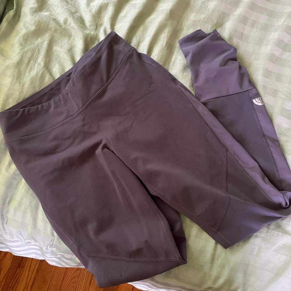 North face leggings (purple)